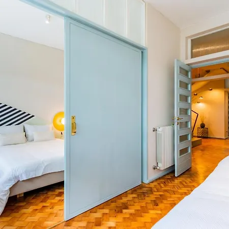 Appartement Unique Modernist Duplex Apartment&parking