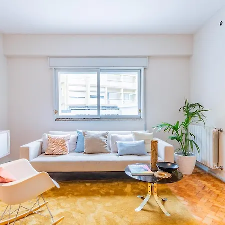 Unique Modernist Duplex Apartment&parking Oporto