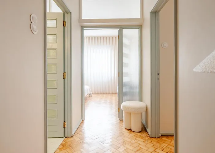 Apartamento Unique Modernist Duplex & Parking