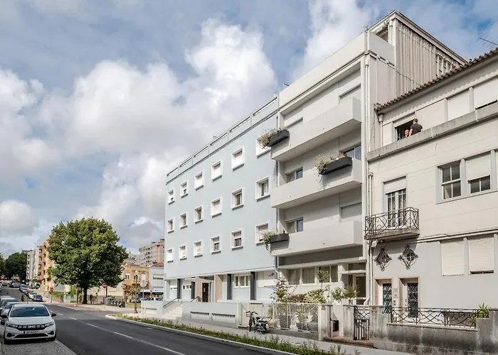 Apartamento Unique Modernist Duplex & Parking