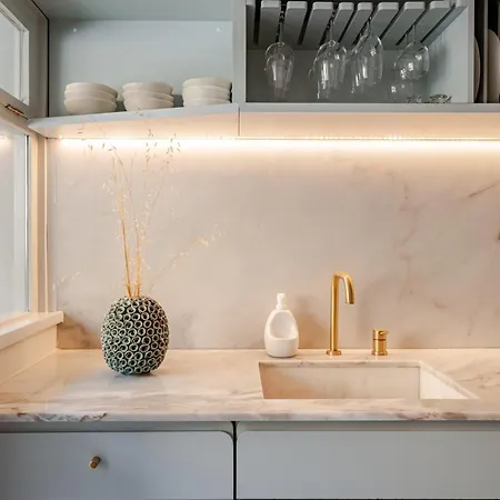 Unique Modernist Duplex & Parking Apartamento *