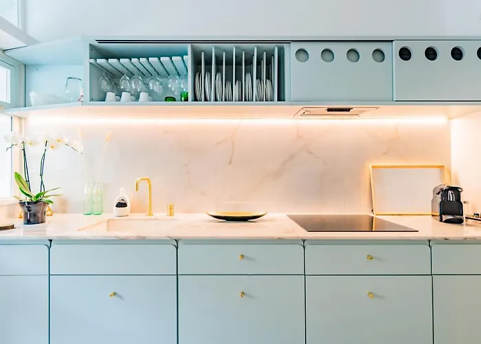 Unique Modernist Duplex & Parking Apartment Porto